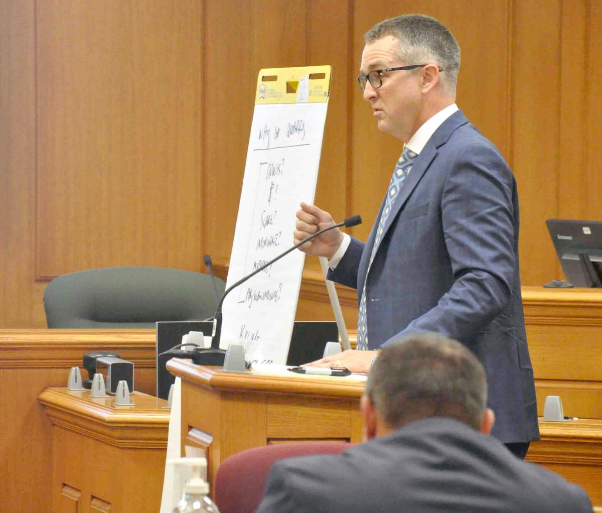 Defense argues Thao innocent bystander in triple homicide during first