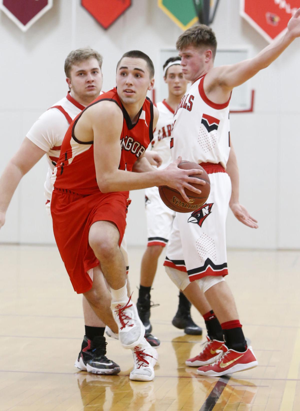 Luke Reader Has Bangor Boys Basketball Team Rolling Preps