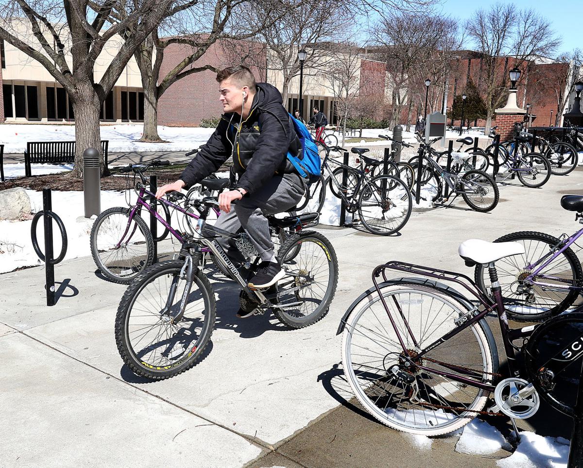 Uw La Crosse Exploring Dockless Bike Share Program Local News Lacrossetribune Com