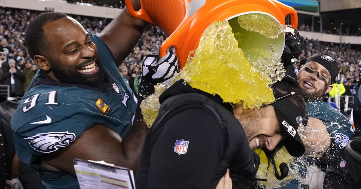 Eagles rout 49ers for NFC title, soar into Super Bowl