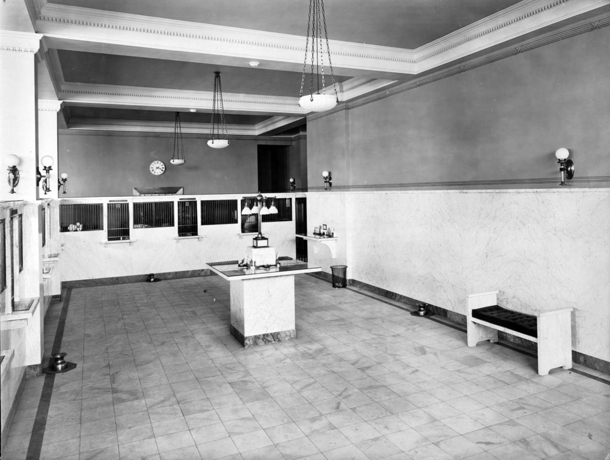 Batavian Bank lobby