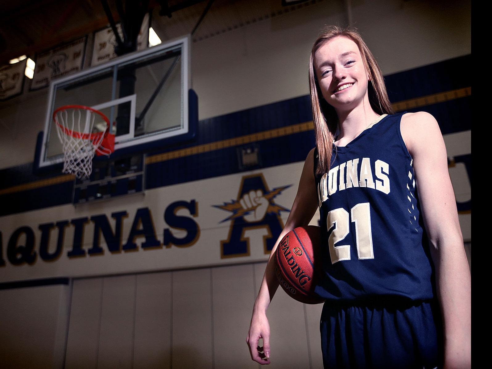 All Tribune Girls Basketball Team Lexi Donarski Is Player Of The