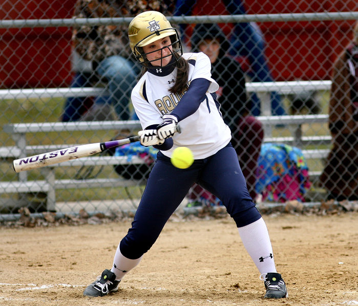 Vikings top Aquinas in girls softball : Holmen Vikings