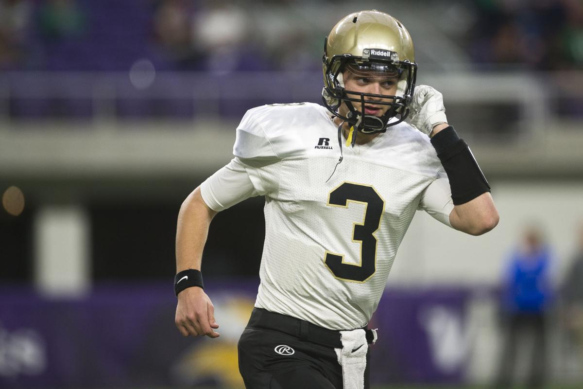 Mshsl Football Caledonia Leads Pipestone After Three Quarters Of