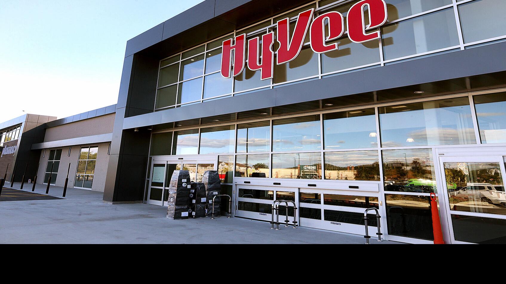 IN PHOTOS & VIDEOS: Hy-Vee opens in La Crosse