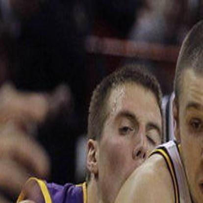Badgers Men S Basketball Ex Edgewood Athlete Austin Arians Eager
