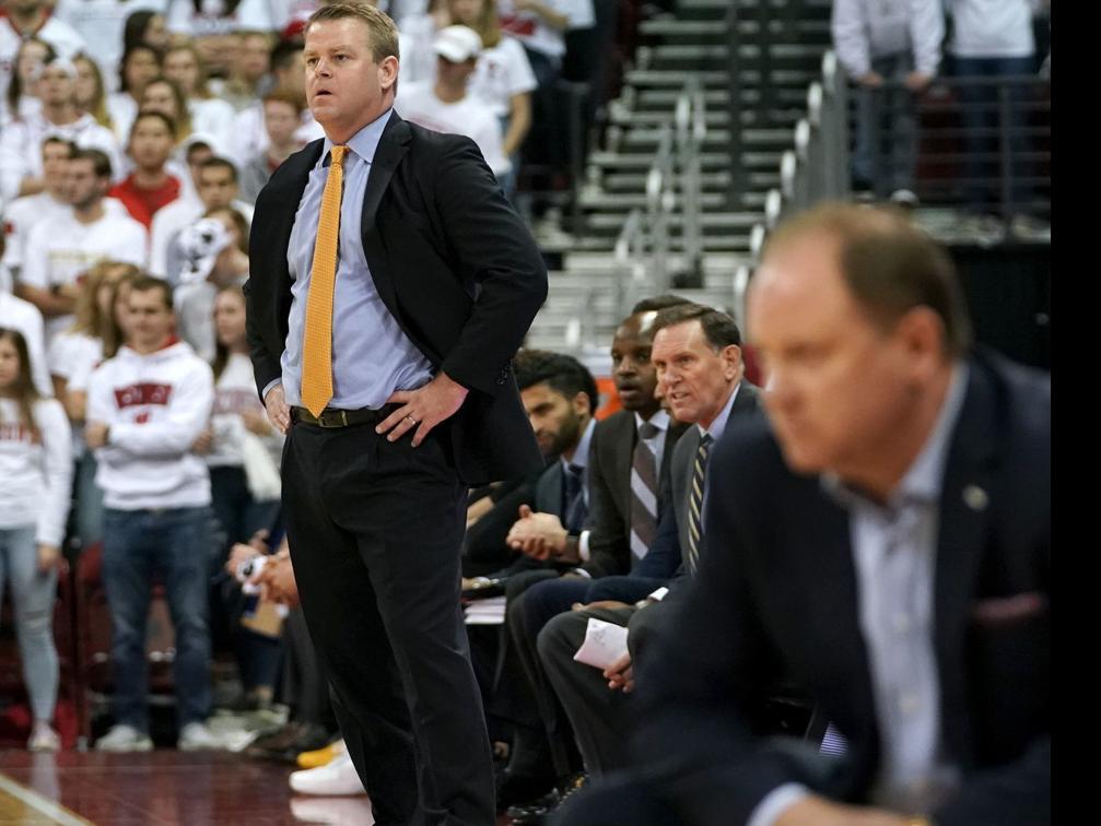 Golden Eagles Coach Steve Wojciechowski Praises Badgers Handling