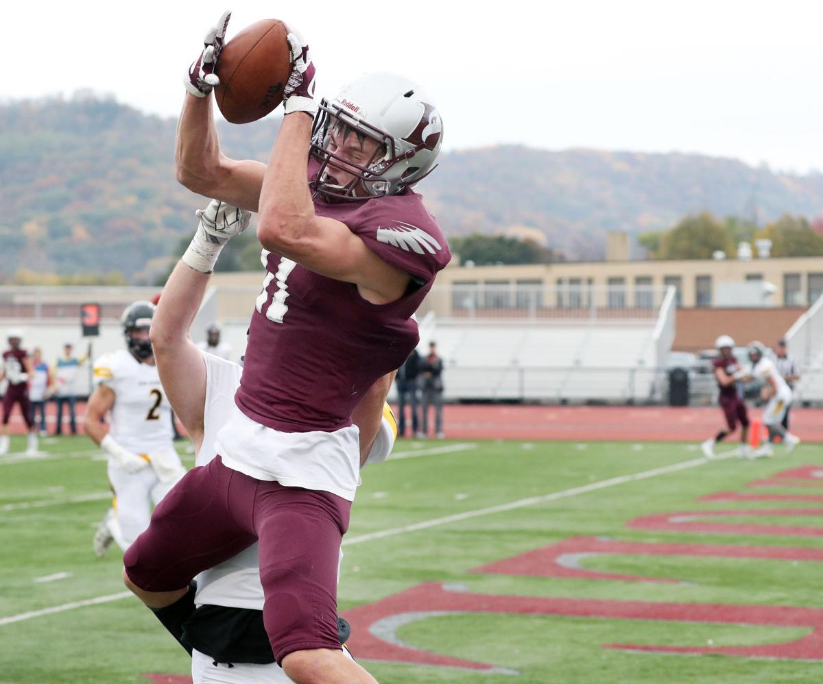 UWLa Crosse football Eagles determined not to repeat last season's end