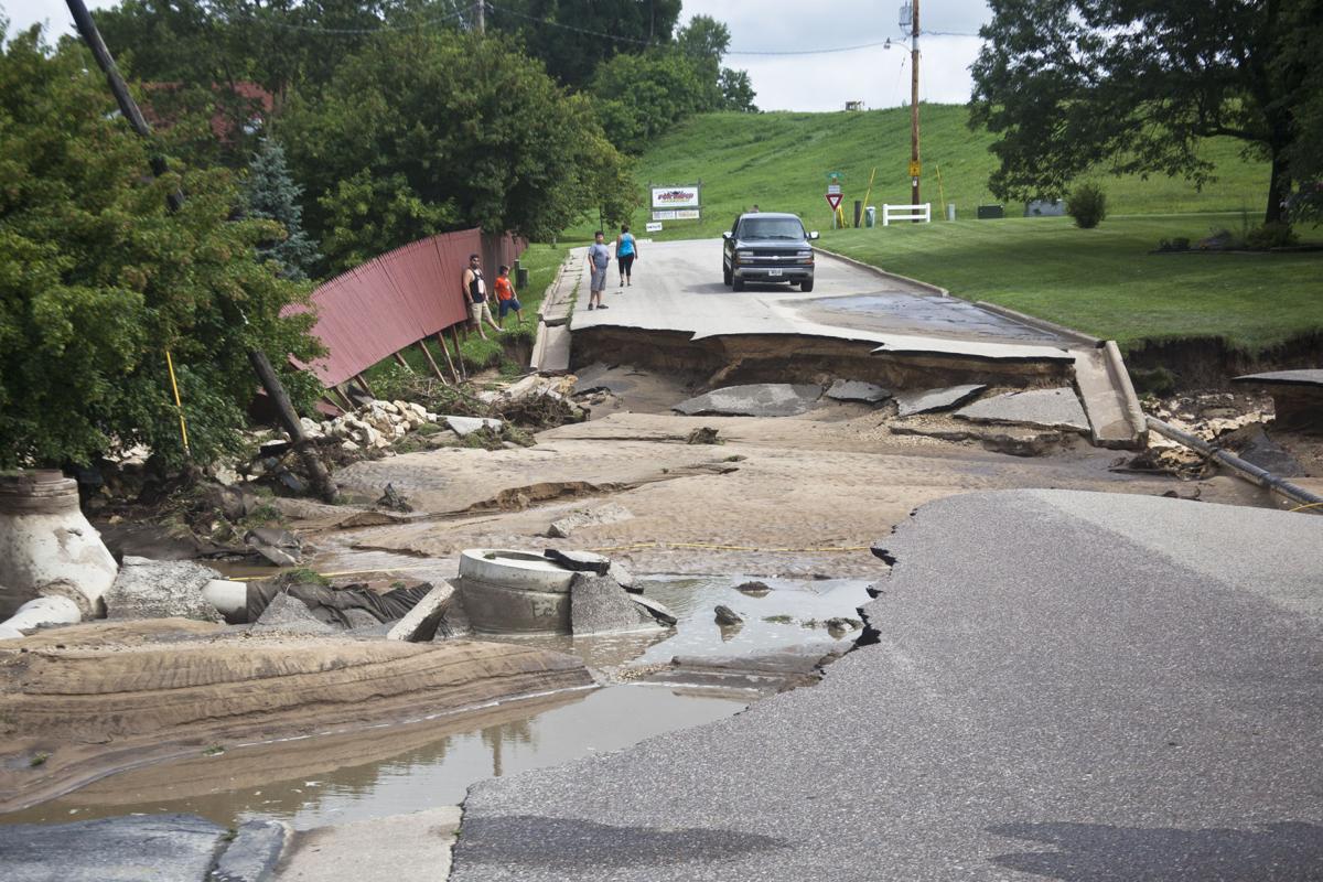 Flooding overwhelms downtown Arcadia, but city knows the drill