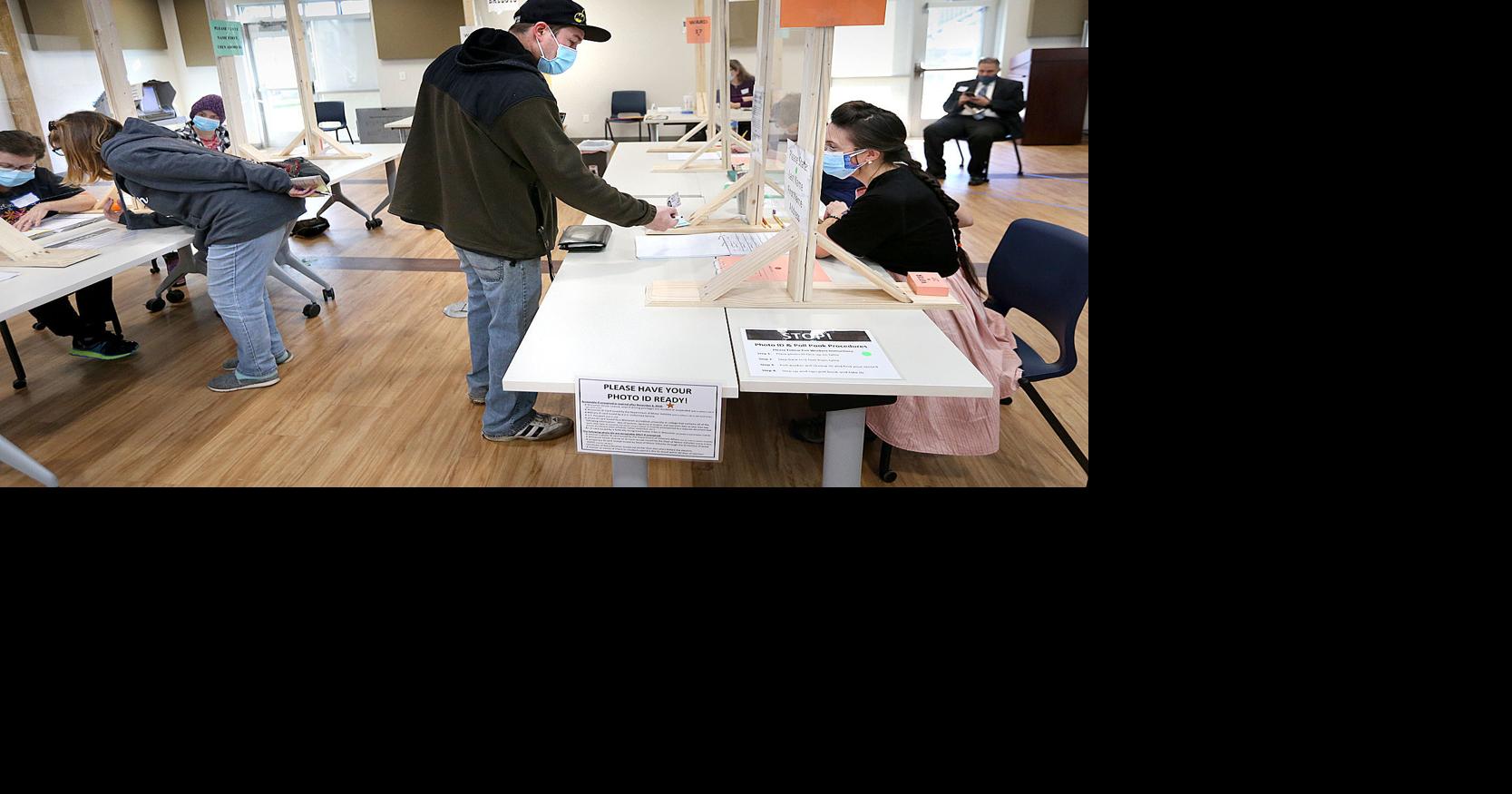 City redistricting committee approves new ward map despite some concerns