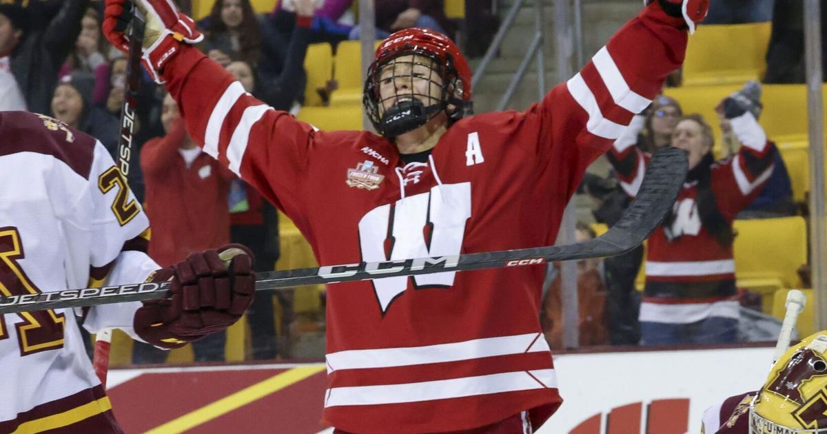 Jesse Compher Can See Dream That Led Her To Wisconsin Women s Hockey jesse-compher-can-see-dream-that-led-her-to-wisconsin-women-s-hockey
