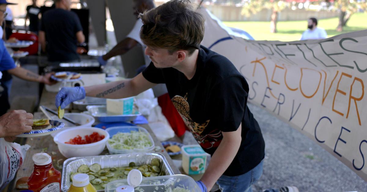 For over a year, La Crosse residents share More Than A Meal