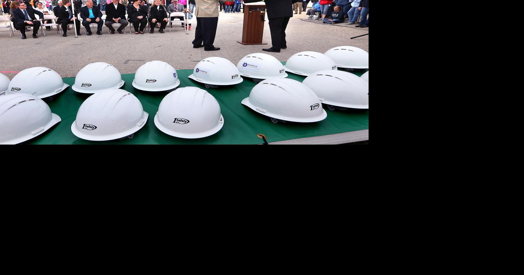 La Crosse manufacturer DuraTech promises to add more than 50 jobs with