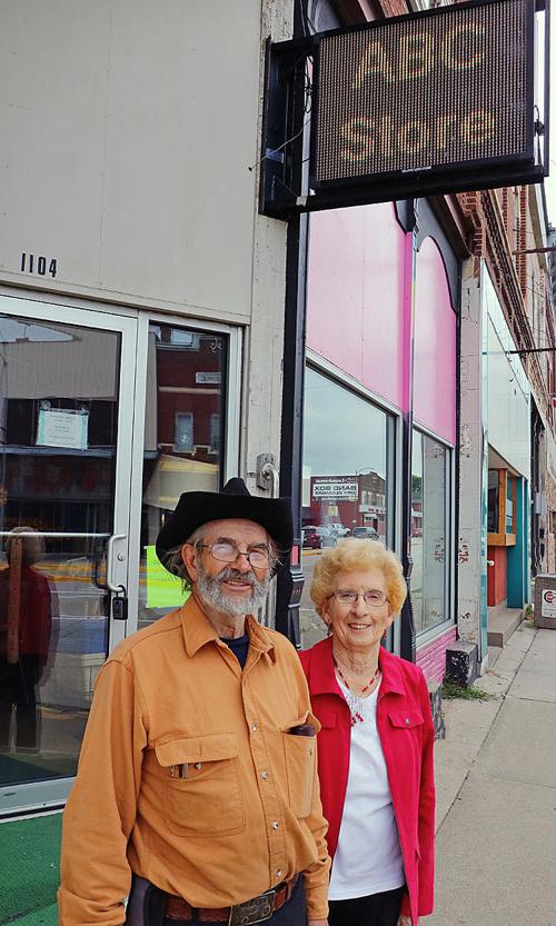 Tomah Memorial Auxiliary Disbands Closes Abc Store News Lacrossetribune Com