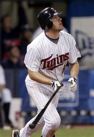 Joe Mauer Grows a Spring Training Beard