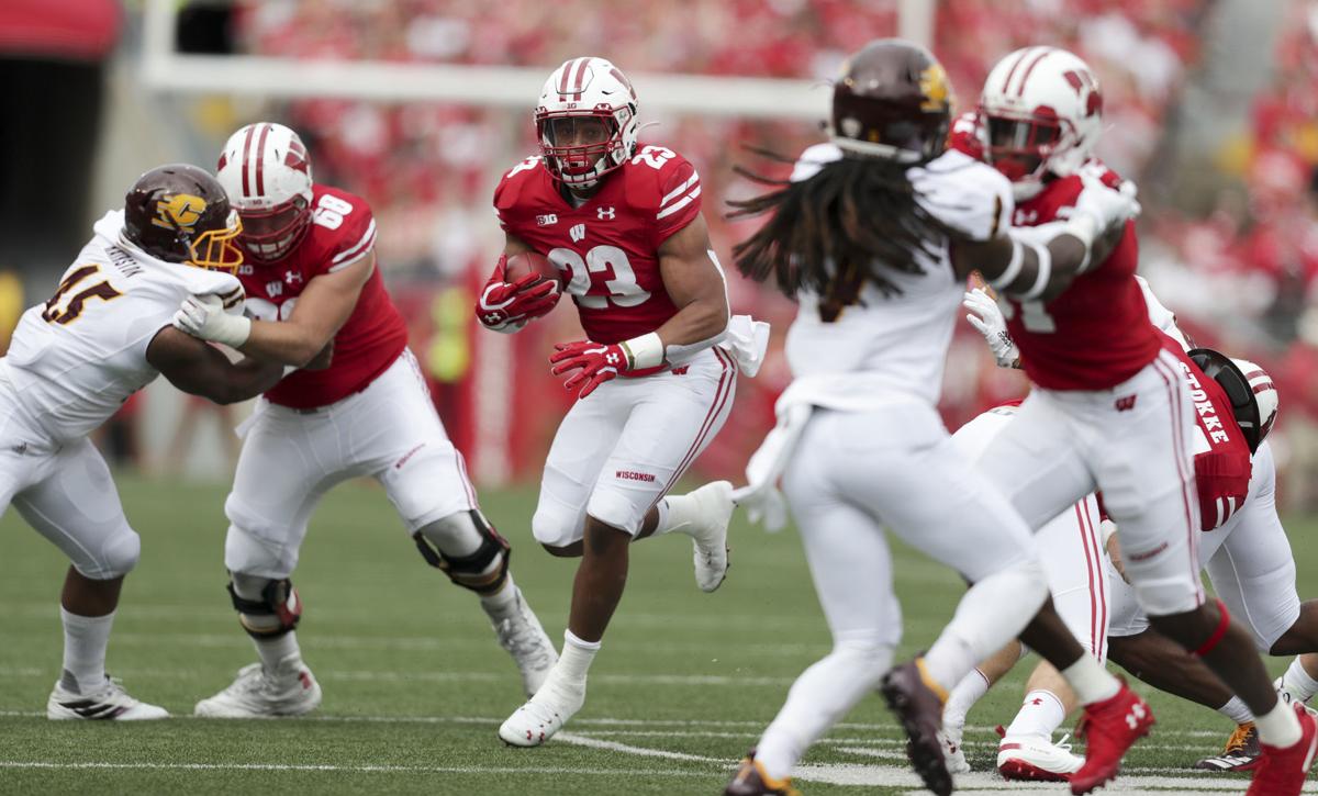 Badgers 61, Chippewas 0