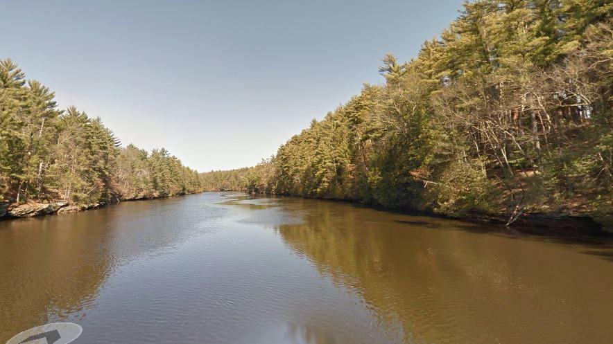 Missing Child Identified Search Continues Friday In Wisconsin River State And Regional Lacrossetribune Com