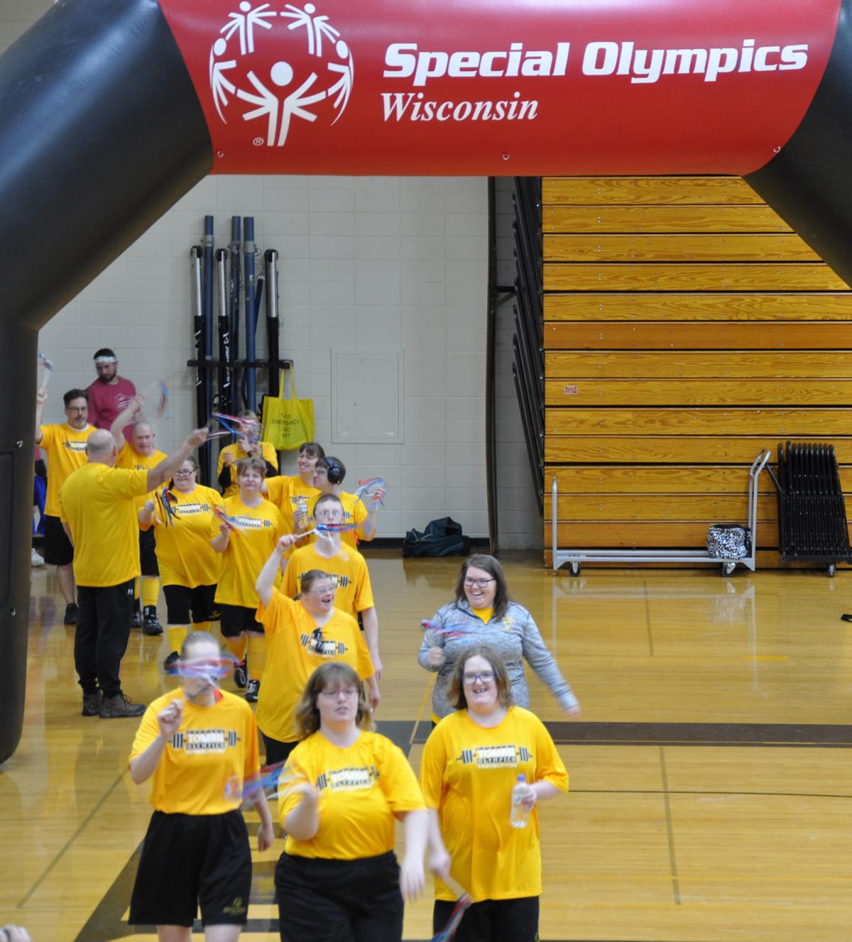 Tomah hosts state Special Olympics powerlifting meet Sports