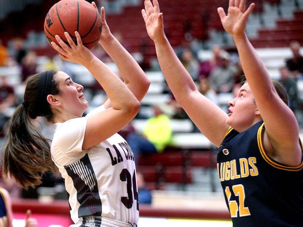 Uw La Crosse Basketball Dani Craig Finds Her Shooting Touch