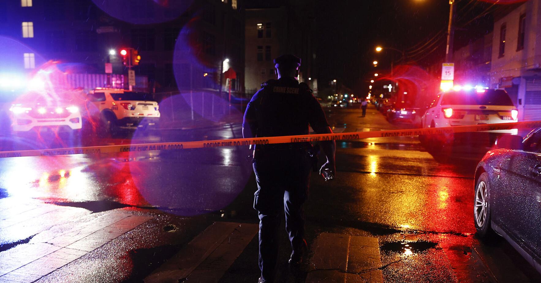 Gunman opens fire at random on Philadelphia streets, killing 5 before he is arrested, police say - Vimarsana News