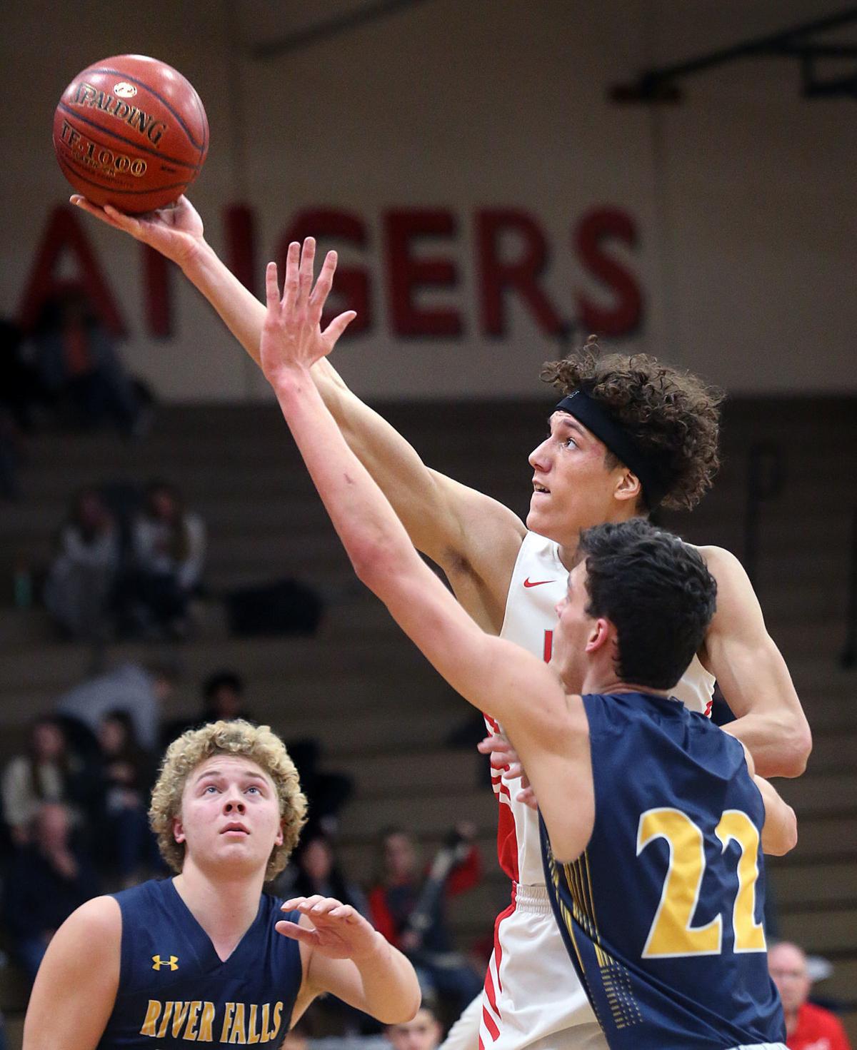 High School Basketball Jacksun Hamilton Is Heating Up For La Crosse Logan Preps Lacrossetribune Com