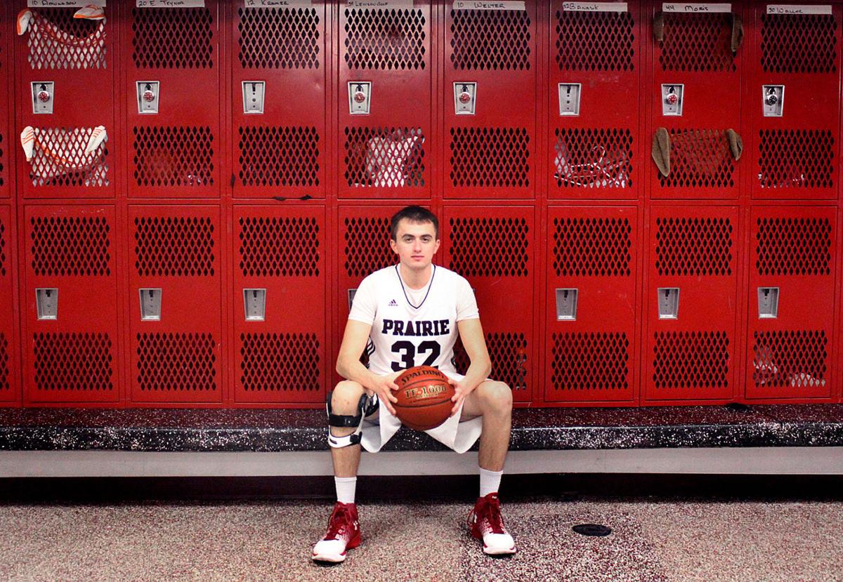 Extra Effort Prairie Du Chien Senior Doesn T Let Injuries Keep