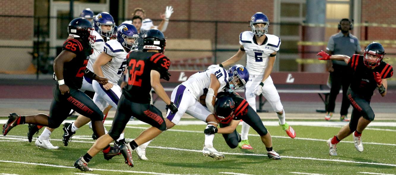 IN PHOTOS La Crosse Central football vs. Eau Claire Memorial