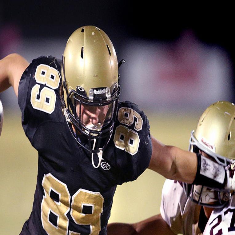 Prep Football Caledonia Blanks Chatfield 48 0 In Playoffs Preps