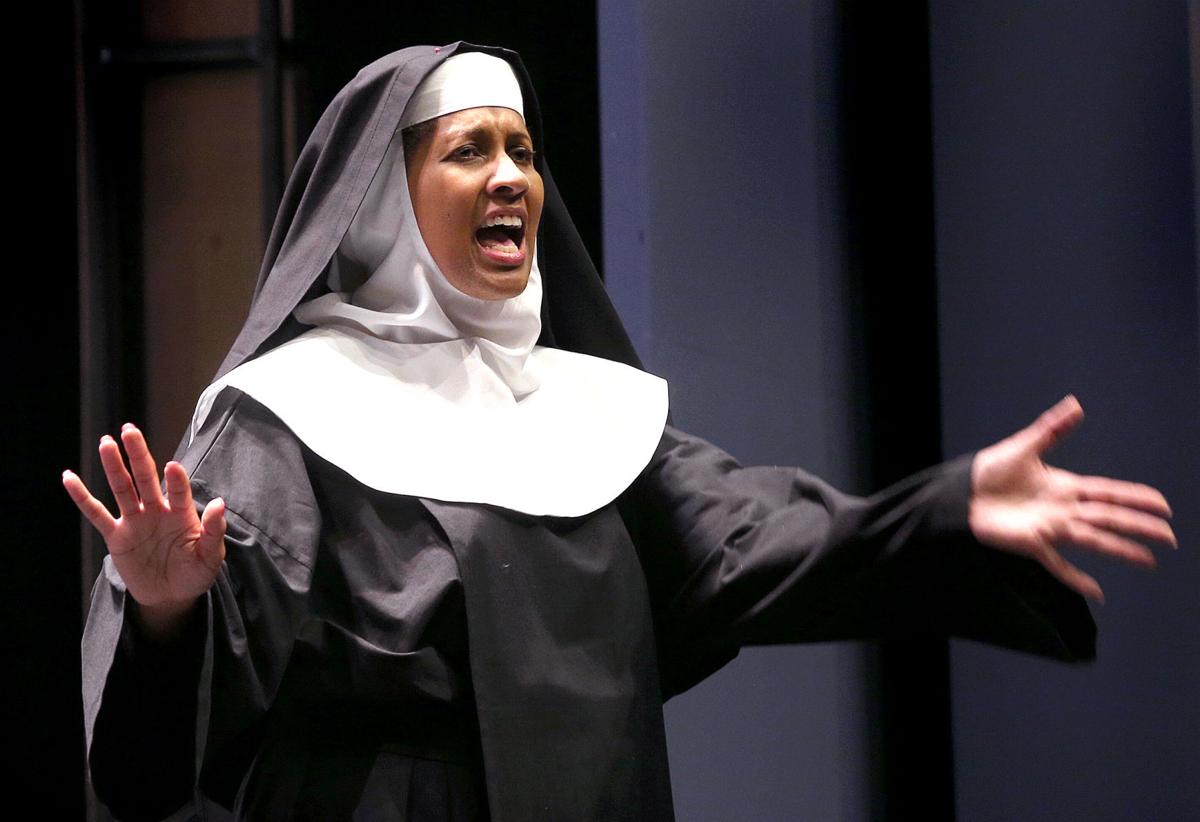 LCT opens with a great big "Act" | Entertainment | lacrossetribune.com