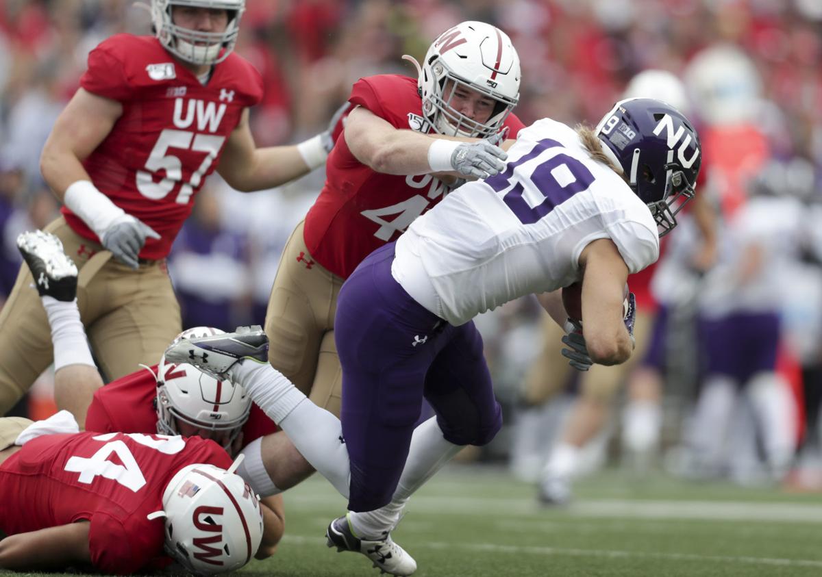 Wisconsin Football Consistent Burks Key For D Lacrossetribune Com
