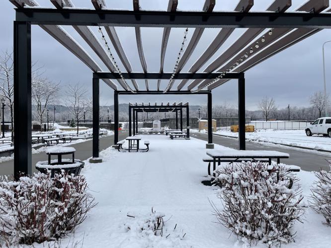 Rosendale man dead after traffic crash in Jackson County