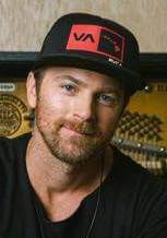 Kip Moore mug