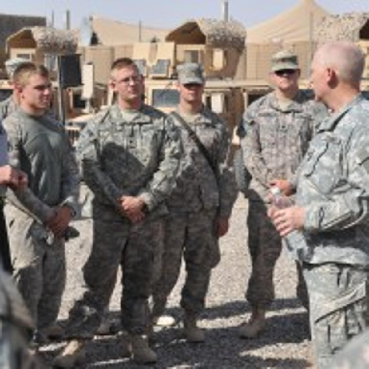 Guard S Unit S Leaders Visit Onalaska Arcadia Soldiers In Iraq