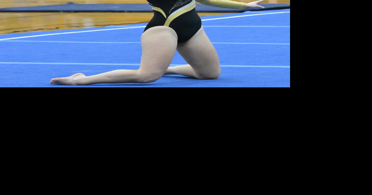 Foster leads Tomah gymnasts at Peppermint Twist