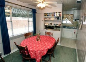 should i buy a lustron house