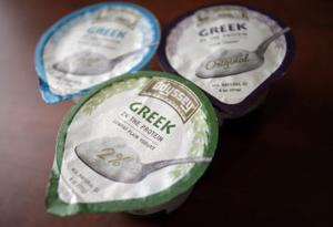 5 health benefits of Greek yogurt on National Food Day