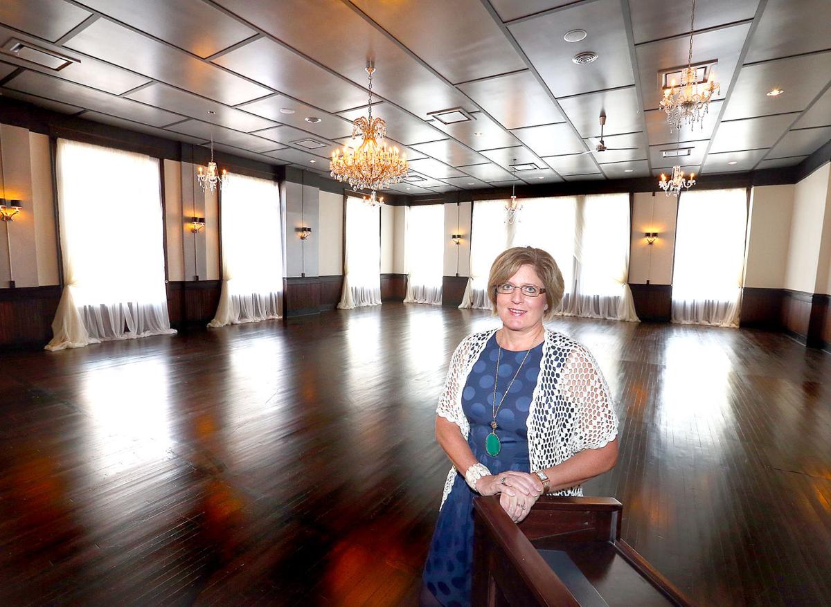 Bridal Shop Owner Creates Court Above Main Event Venue Business Lacrossetribune Com