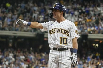 Sal Frelick wows in majorleague debut leads Brewers comeback win over Braves Sal Frelick wows in majorleague debut leads Brewers comeback win over Braves