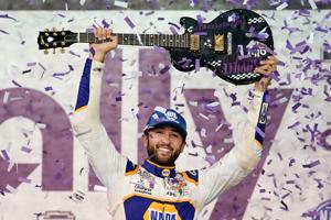 Chase Elliott needs nearly 7 hours to win NASCAR race at Nashville