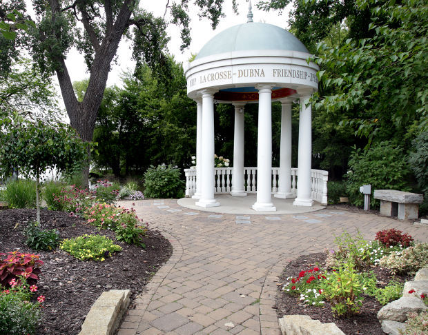 International gardens show flourishing partnership | Home & Garden