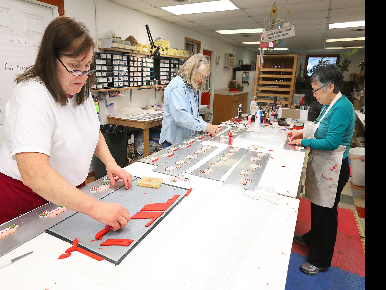 sell 1 000 ornaments at holiday fair