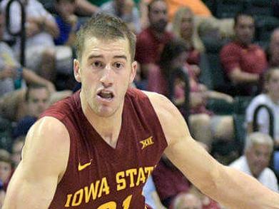 Pro Basketball Onalaska S Matt Thomas Aims To Give The Toronto