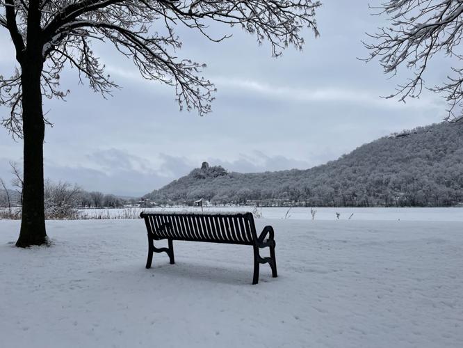 Rosendale man dead after traffic crash in Jackson County