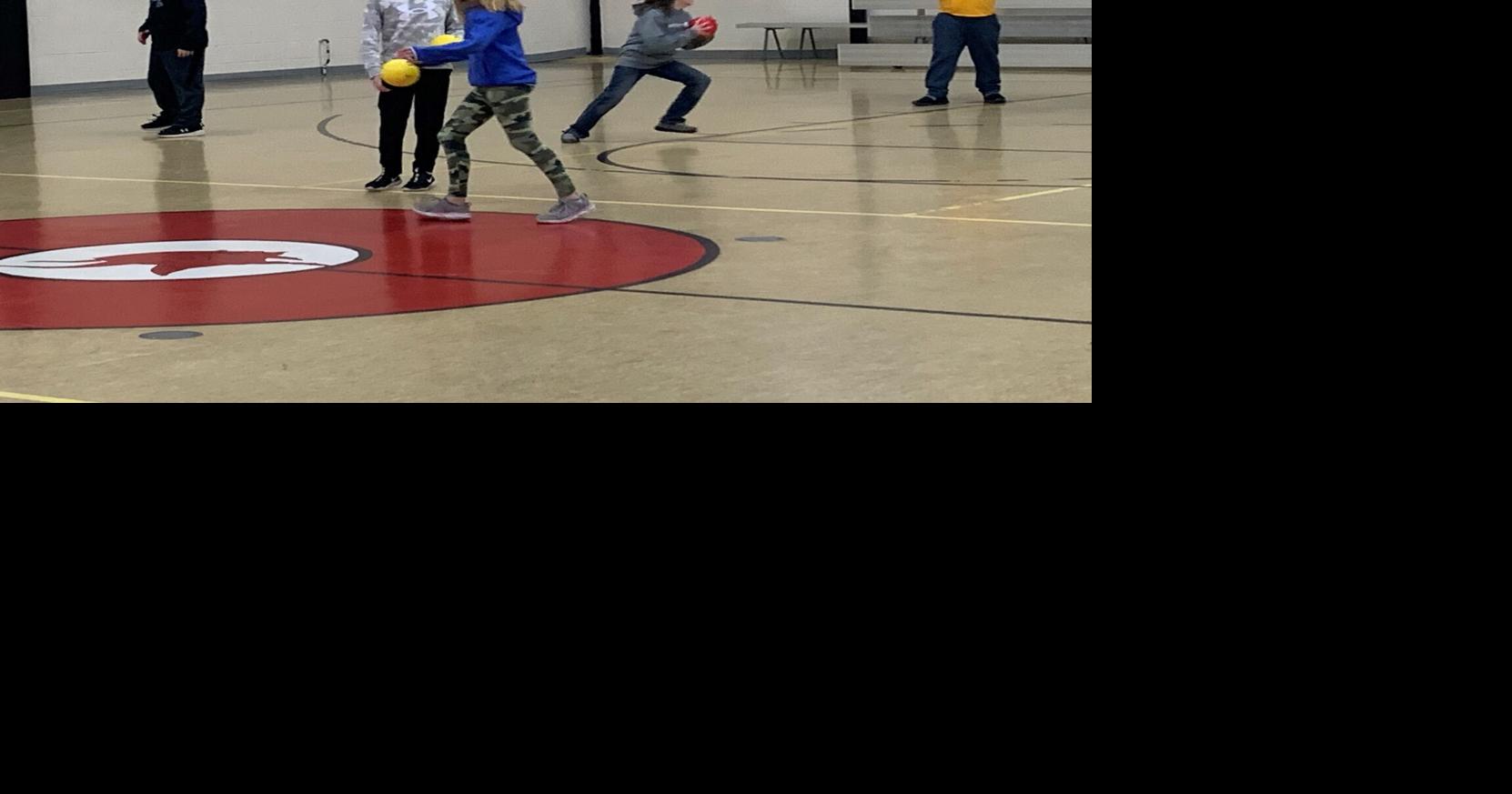 COLLECTION Staying active in Gundersen Health System’s Minutes in Motion