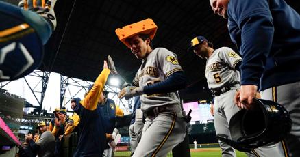 Brewers edge Seattle in 11 innings extending win streak to 3 Brewers edge Seattle in 11 innings extending win streak to 3