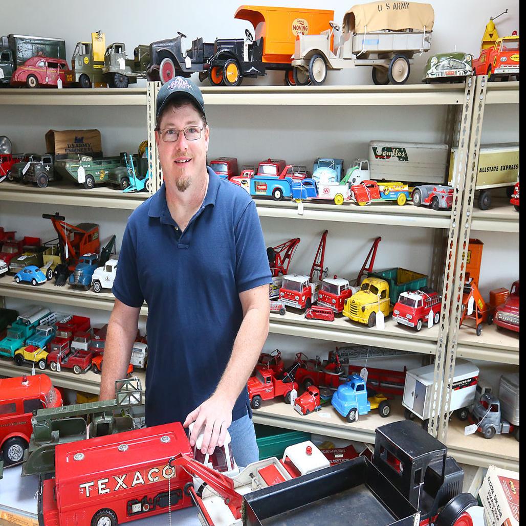 Gasoline Alley Offers Antique Toys Plus Parts And Decals Couleecourier Lacrossetribune Com
