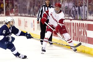 Wisconsin men's hockey has players enter transfer portal, another turn pro