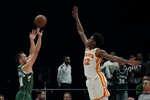 Bucks' Pat Connaughton to miss about 3 weeks with strained calf