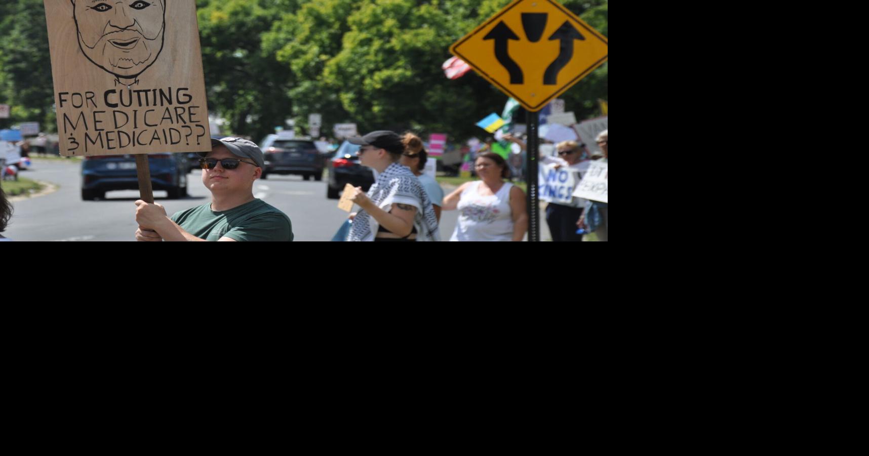 Vance's route change angers protestors in La Crosse