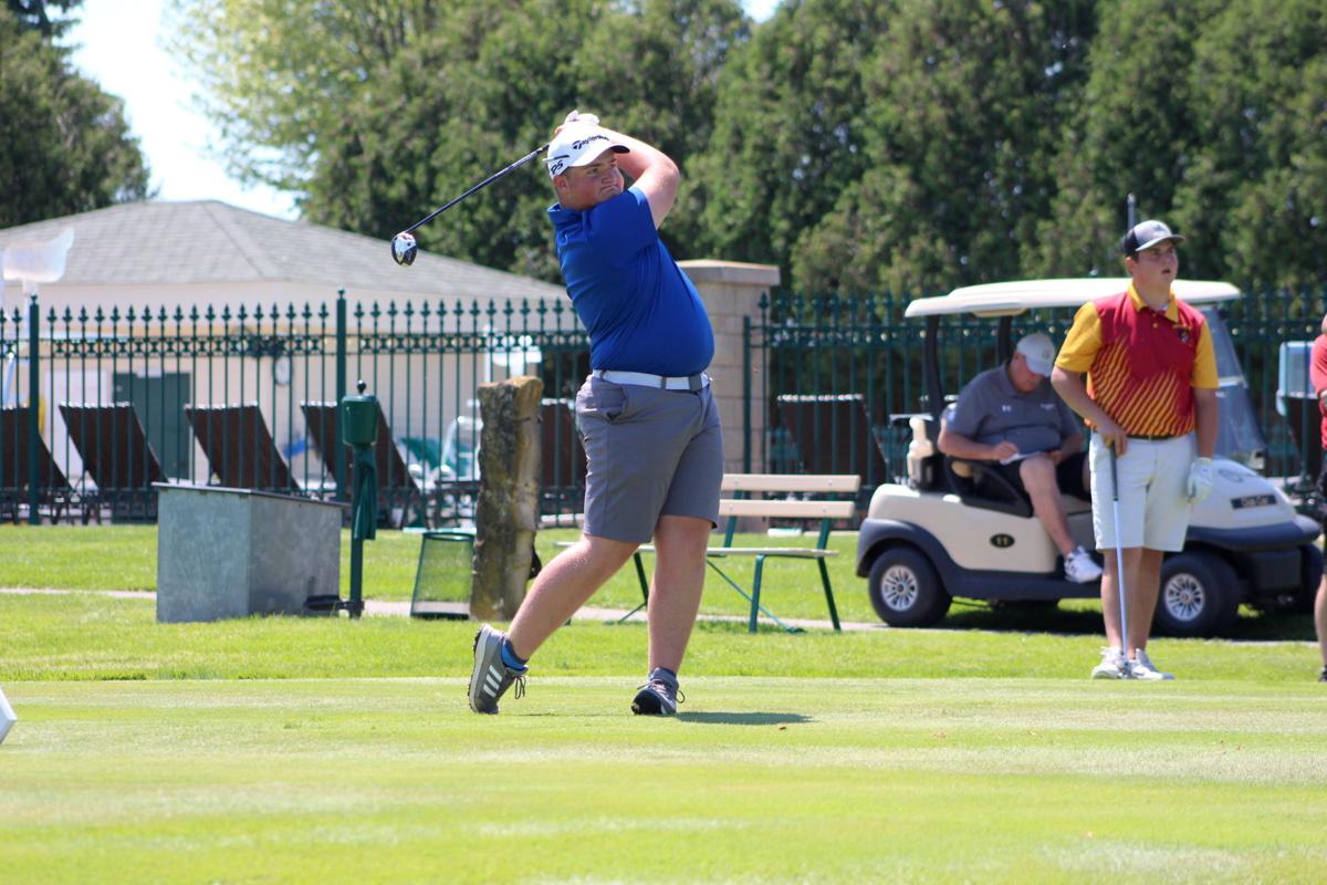 Kaleb Lycke watches his tee shot